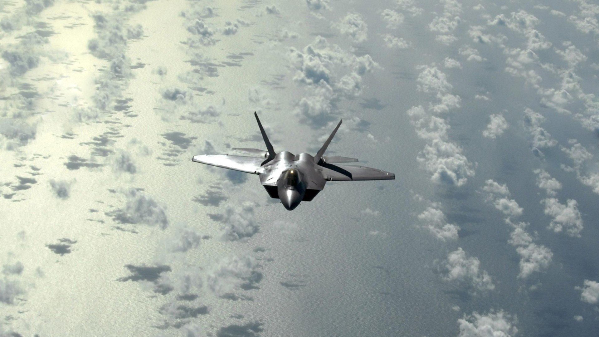 b体育APP-【费城人绝杀逆袭】哈珀最后一棒正中靶心，哈泊斯费里