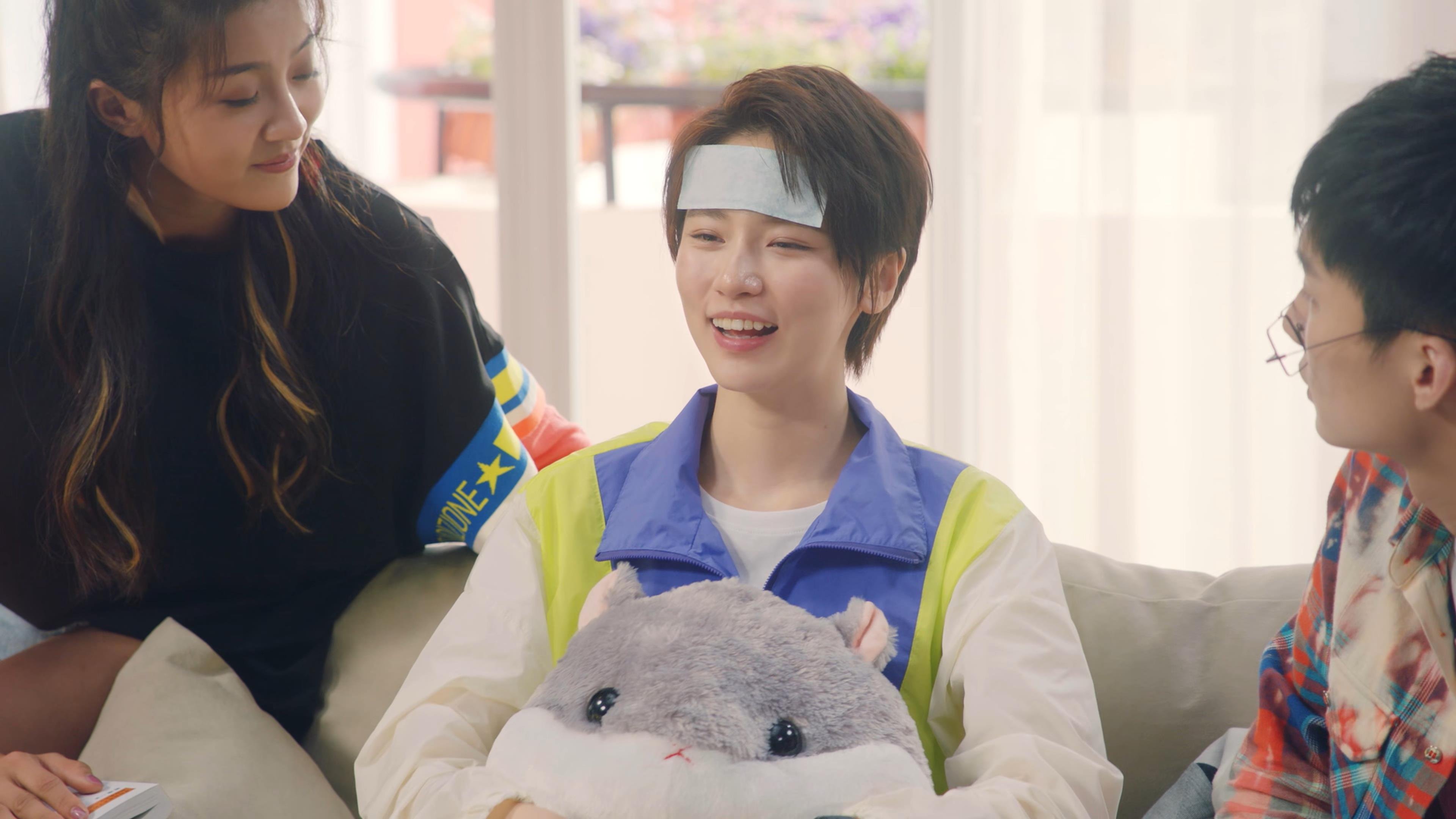 现场尬舞:比赛现场的趣味互动瞬间,尬舞battle