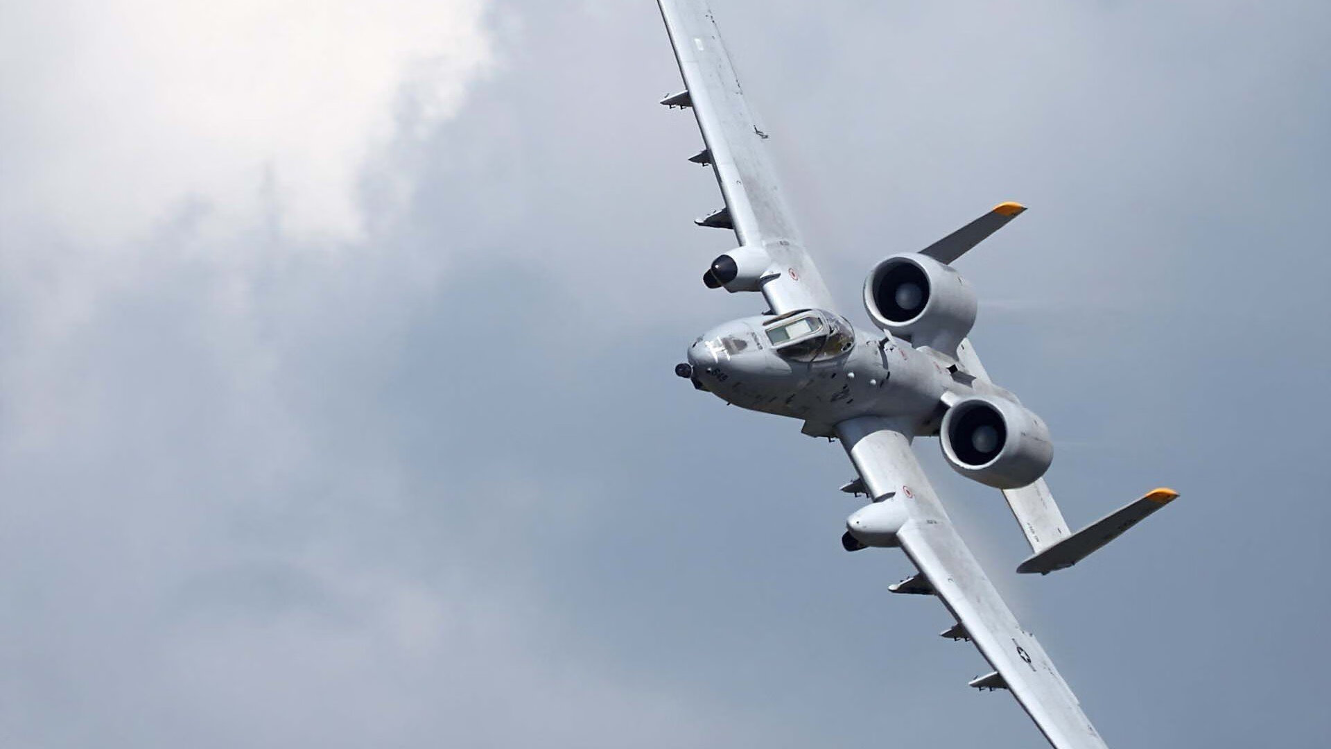 体育新闻中心共建体育赛事新闻数据聚合平台，体育新闻f1