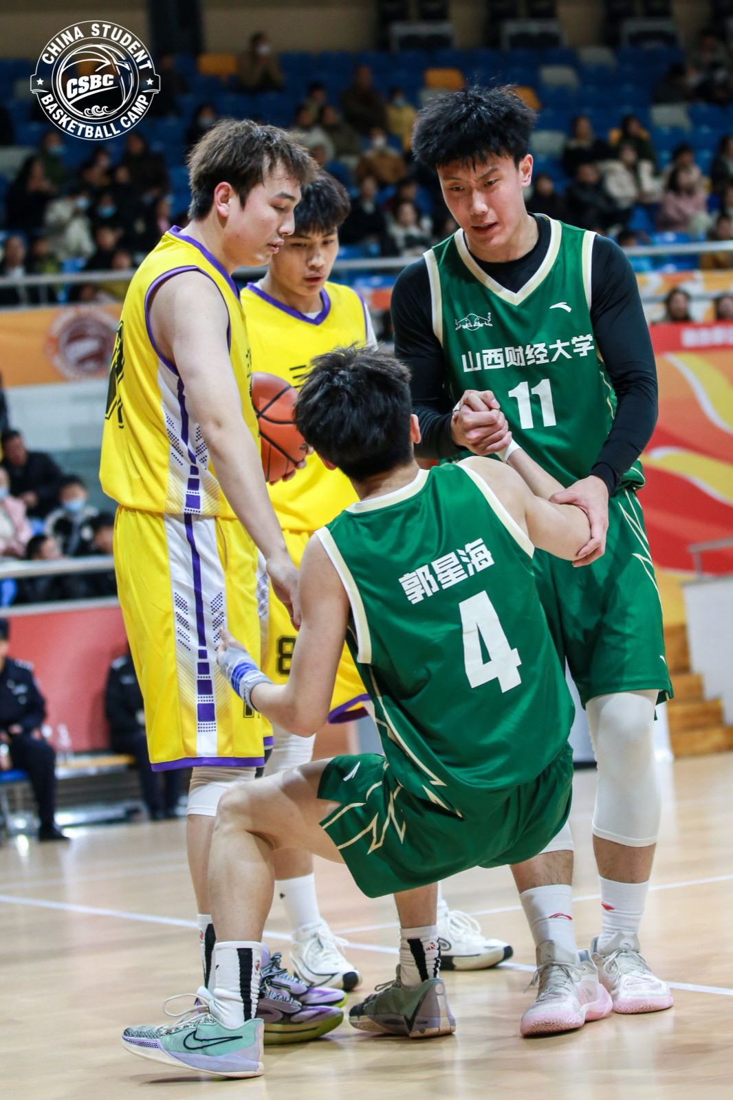 B体育官网：中国篮球教练员培训体系完善，提升执教能力的简单介绍