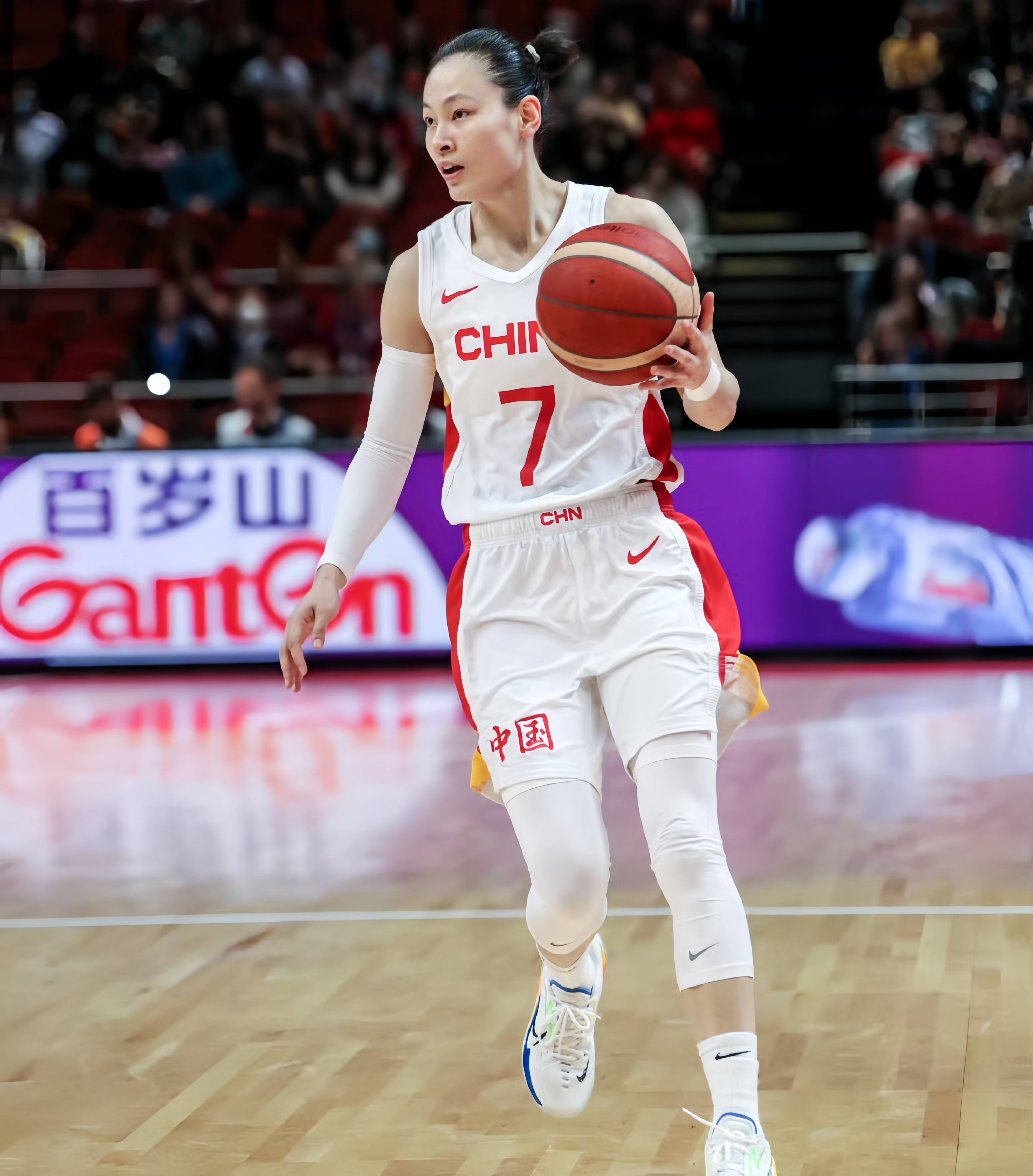 包含B体育官网：中国女篮：奥运备战，信心满满，期待创造佳绩的词条