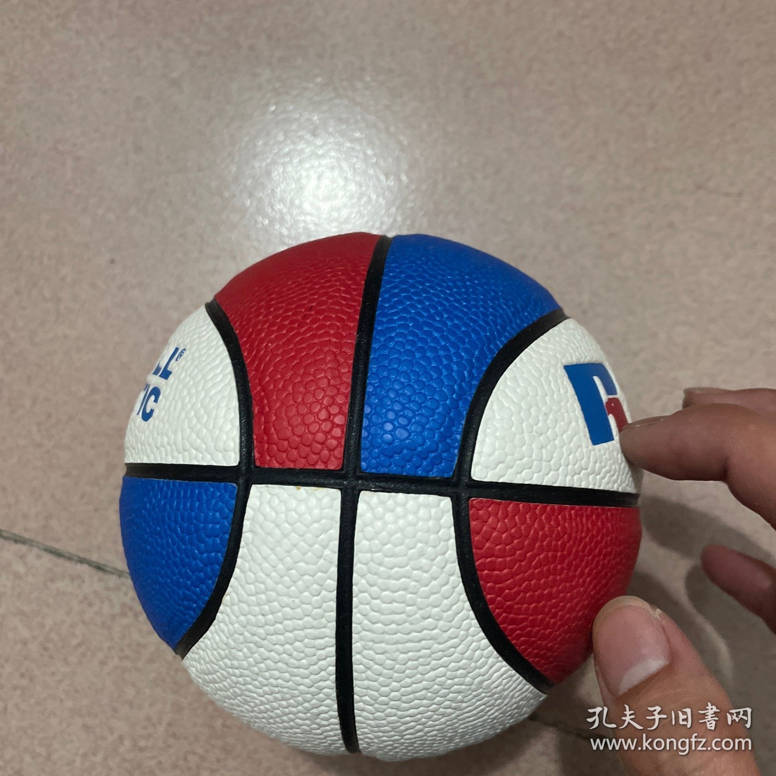 关于B体育官网：篮球主题的艺术作品拍卖会：用艺术的形式支持篮球公益的信息