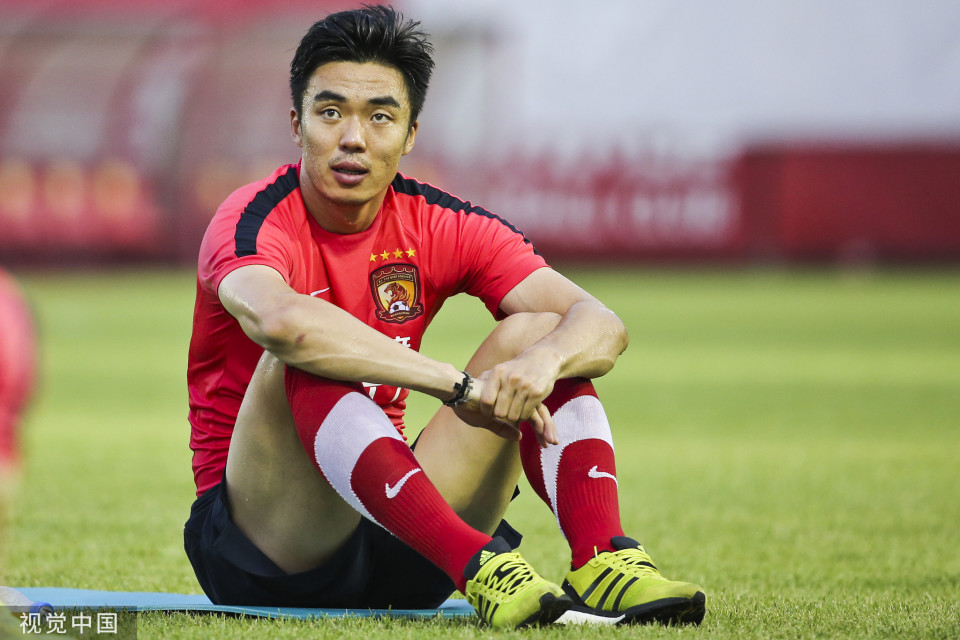 B体育(CHINA)官方网站-关于B体育APP:冯潇霆：经验对中国足球年轻球员的传承与指导：方法与效果评估：基于教育心理学的信息